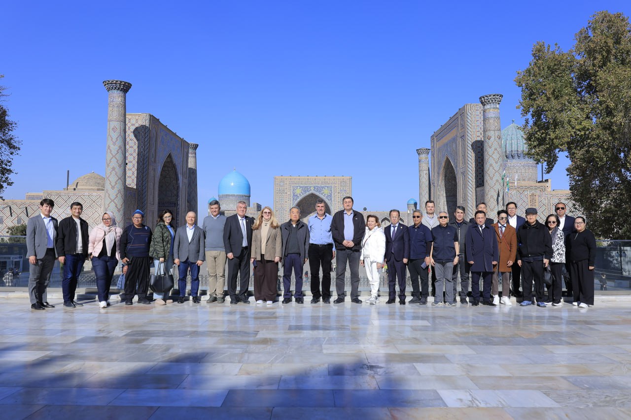 Халқаро конференция иштирокчилари Самарқанд шаҳри маданий-меъморий обидалари билан танишдилар 